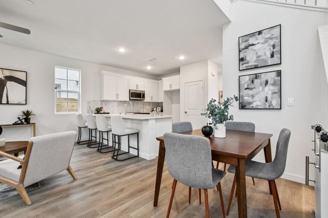 6451 Jacinto Ave, Sacramento, CA 95823