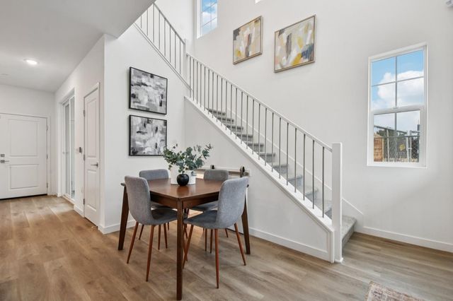 6451 Jacinto Ave, Sacramento, CA 95823