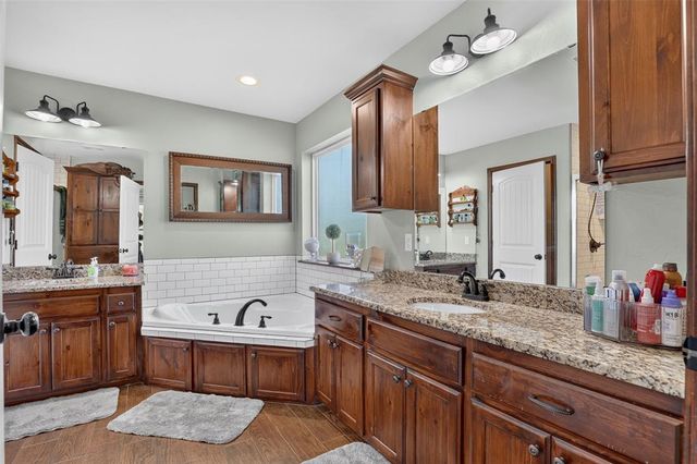 208 Moran Road, Mcloud, OK 74851