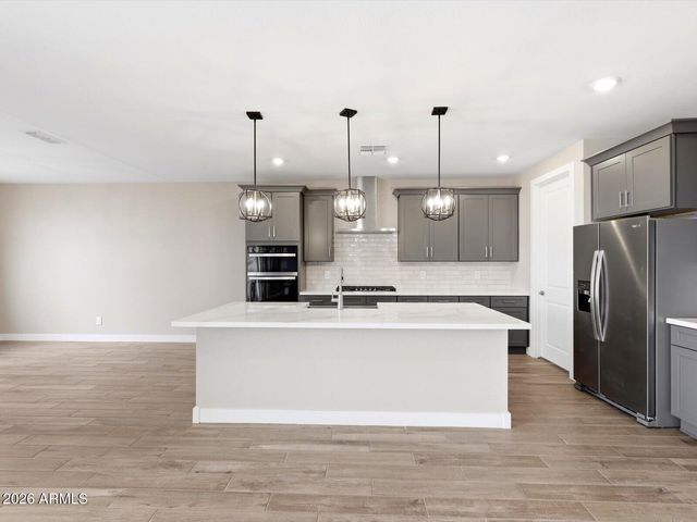 7766 N 78TH Drive, Glendale, AZ 85303