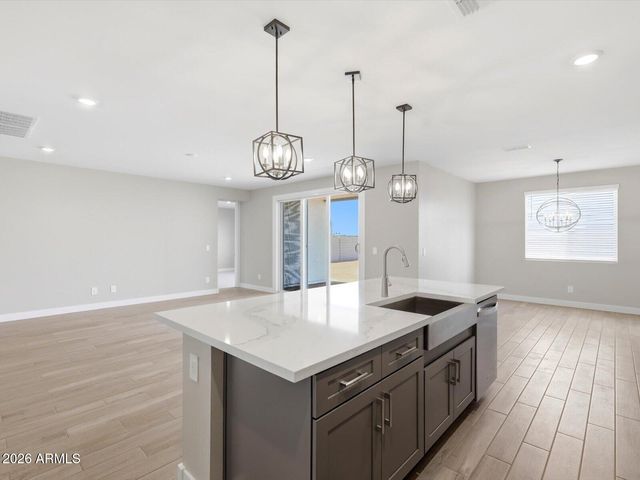 7766 N 78TH Drive, Glendale, AZ 85303
