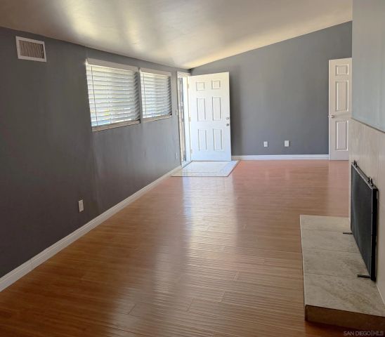 12923 Slack Street, Poway, CA 92064