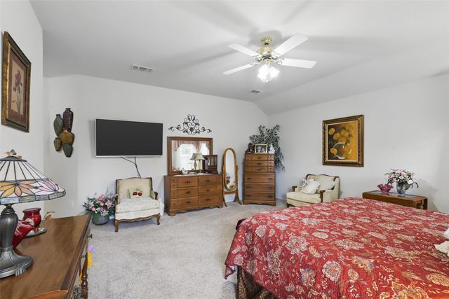 840 Heberle Drive, Burleson, TX 76028