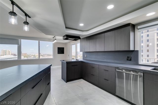 205 East Harmon Avenue 1012, Las Vegas, NV 89169