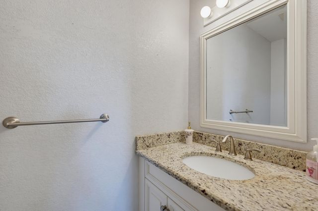 676 Laconia Circle B, Lake Worth, FL 33467