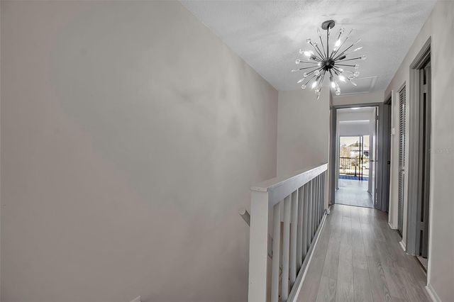 3212 RAMBLEWOOD DRIVE N 3212, Sarasota, FL 34237