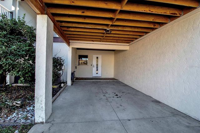 3212 RAMBLEWOOD DRIVE N 3212, Sarasota, FL 34237