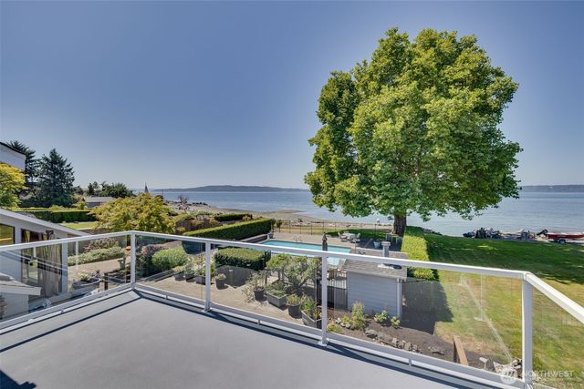 18141 Normandy Terrace SW, Normandy Park, WA 98166