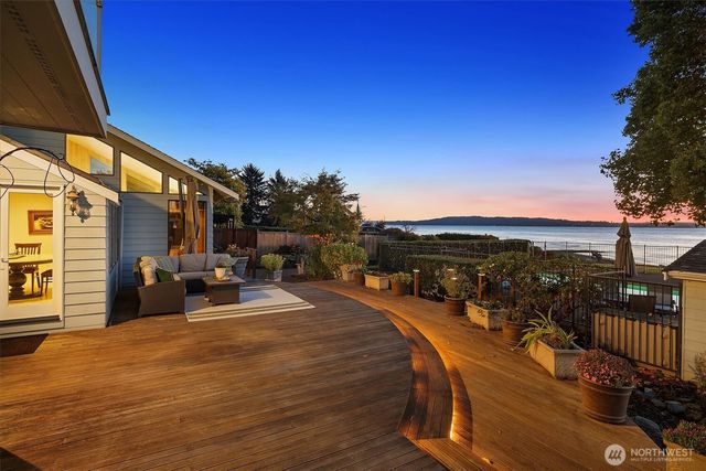 18141 Normandy Terrace SW, Normandy Park, WA 98166