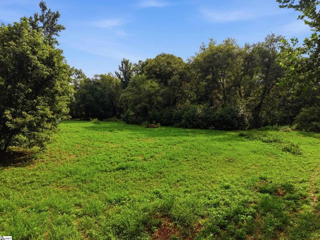 553 Dacusville Road, Marietta, SC 29661