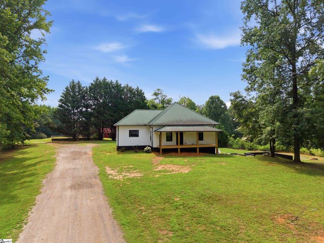 553 Dacusville Road, Marietta, SC 29661