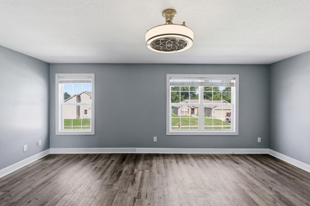 2014 Lava Falls Crossing, Fort Wayne, IN 46808