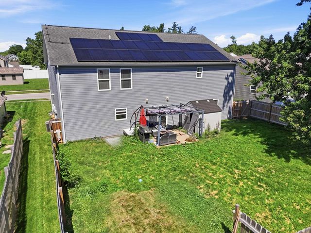 2014 Lava Falls Crossing, Fort Wayne, IN 46808