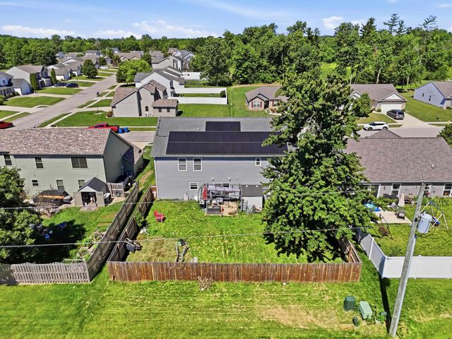 2014 Lava Falls Crossing, Fort Wayne, IN 46808