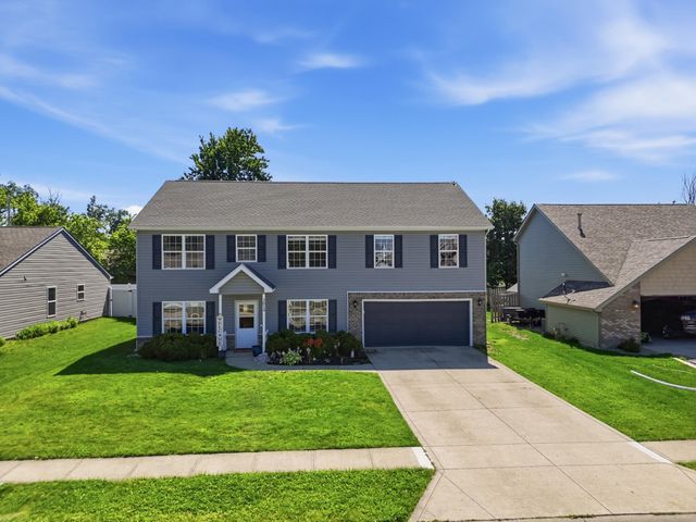 2014 Lava Falls Crossing, Fort Wayne, IN 46808