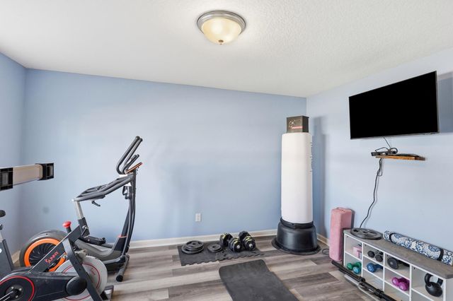 2014 Lava Falls Crossing, Fort Wayne, IN 46808