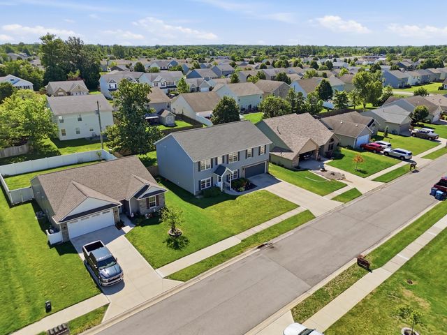 2014 Lava Falls Crossing, Fort Wayne, IN 46808