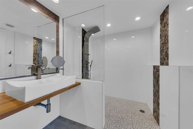 2100 S Ocean Lane 709, Fort Lauderdale, FL 33316