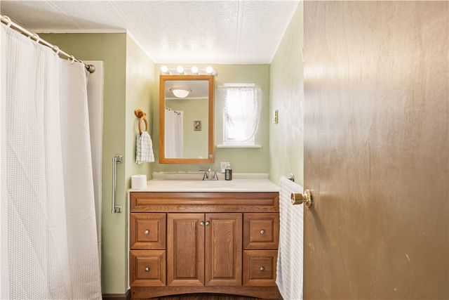 401 Jennings Ave, Scottdale, PA 15683