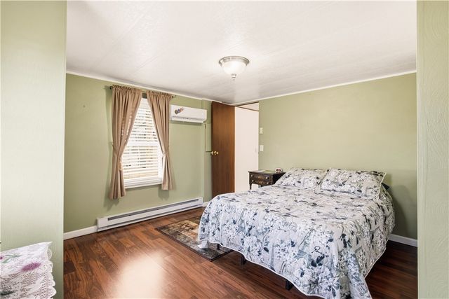 401 Jennings Ave, Scottdale, PA 15683