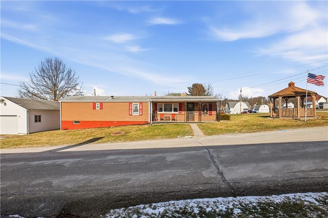 401 Jennings Ave, Scottdale, PA 15683