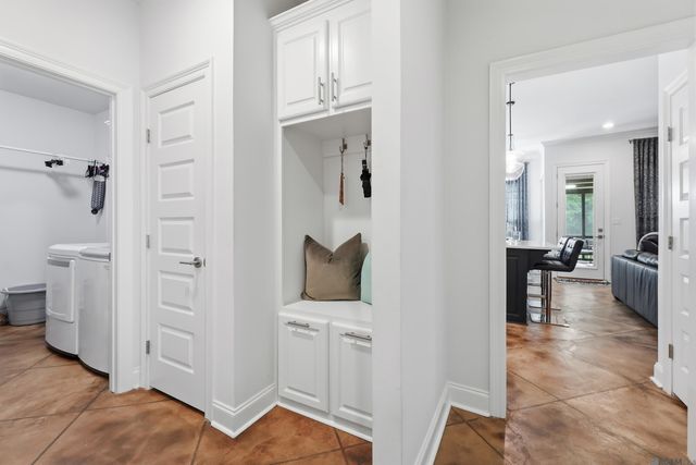 10218 La Jolla Ct, Baton Rouge, LA 70818