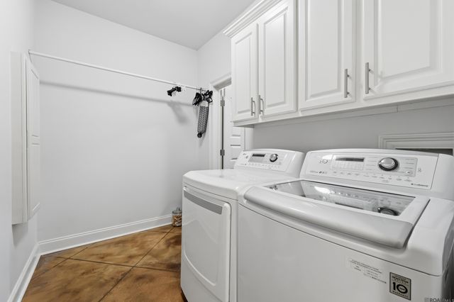 10218 La Jolla Ct, Baton Rouge, LA 70818