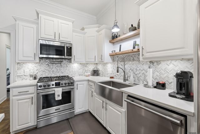 10218 La Jolla Ct, Baton Rouge, LA 70818