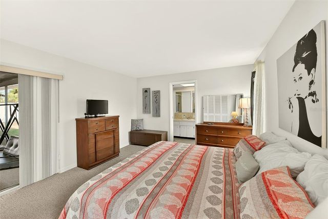 14901 SOVEREIGN DRIVE, Largo, FL 33774