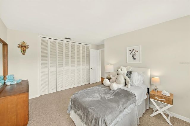 14901 SOVEREIGN DRIVE, Largo, FL 33774