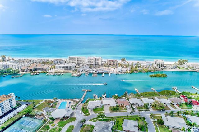 14901 SOVEREIGN DRIVE, Largo, FL 33774