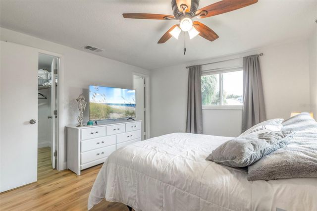 2586 AUBURN BOULEVARD, Port Charlotte, FL 33948