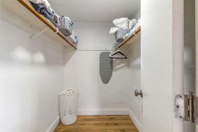 2586 AUBURN BOULEVARD, Port Charlotte, FL 33948