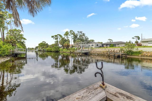 2586 AUBURN BOULEVARD, Port Charlotte, FL 33948