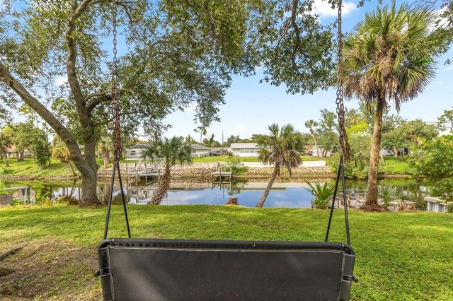 2586 AUBURN BOULEVARD, Port Charlotte, FL 33948