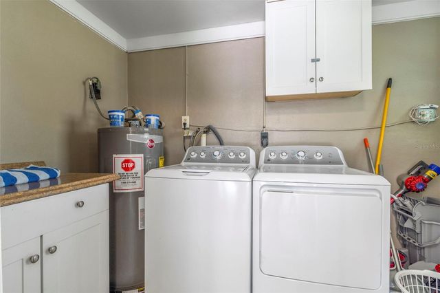 2586 AUBURN BOULEVARD, Port Charlotte, FL 33948