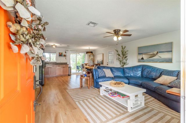 2586 AUBURN BOULEVARD, Port Charlotte, FL 33948