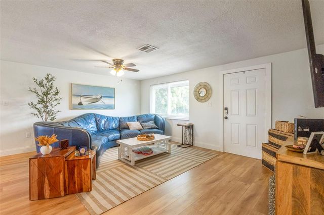 2586 AUBURN BOULEVARD, Port Charlotte, FL 33948