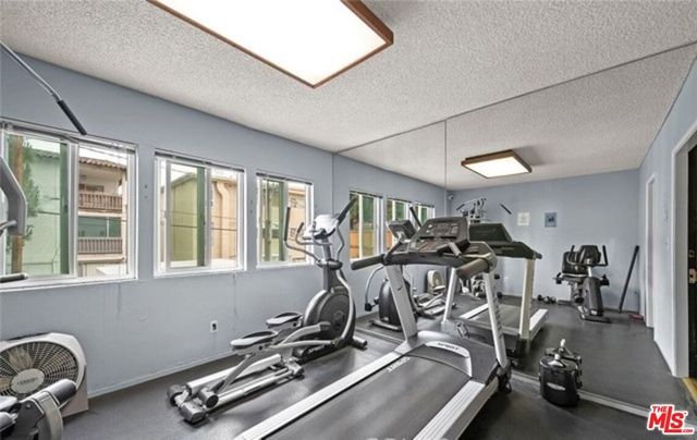 1222 N Olive Drive 209, West Hollywood, CA 90069