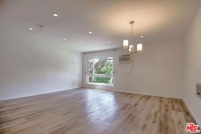 1222 N Olive Drive 209, West Hollywood, CA 90069