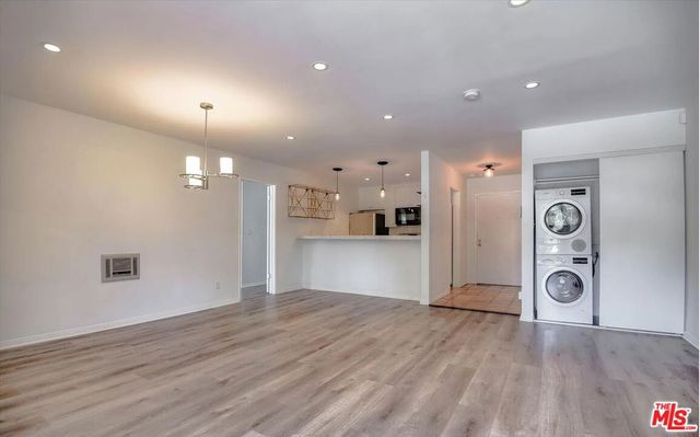 1222 N Olive Drive 209, West Hollywood, CA 90069