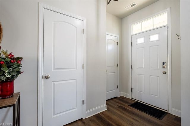 5180 Sedge Hollow Drive, Kernersville, NC 27284