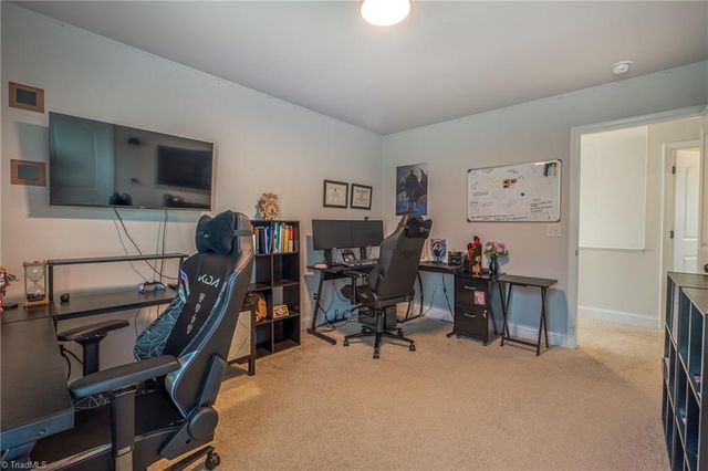 5180 Sedge Hollow Drive, Kernersville, NC 27284