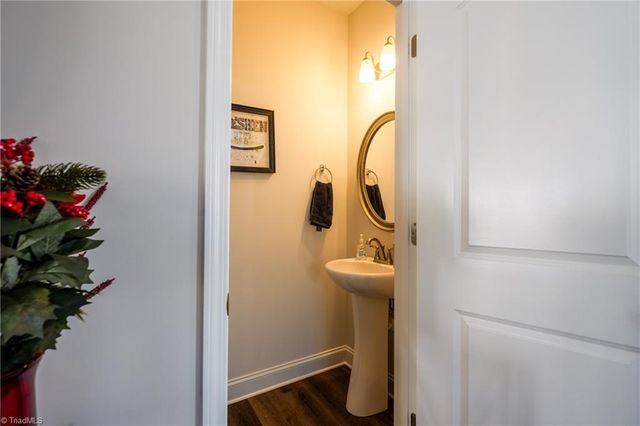 5180 Sedge Hollow Drive, Kernersville, NC 27284