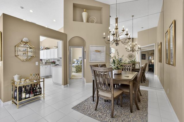 8184 Sandpiper Way, West Palm Beach, FL 33412