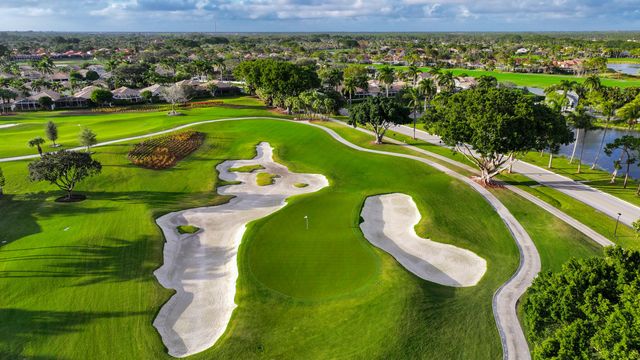 8184 Sandpiper Way, West Palm Beach, FL 33412