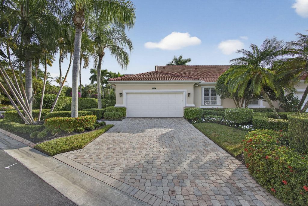 8184 Sandpiper Way, West Palm Beach, FL 33412