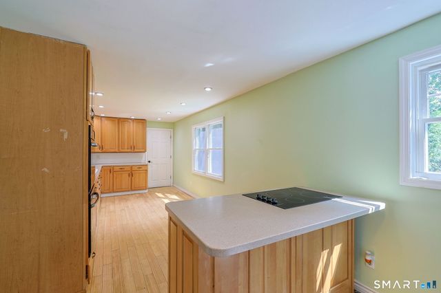 15 Clearview Avenue, Danbury, CT 06811