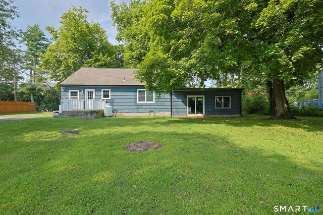 15 Clearview Avenue, Danbury, CT 06811