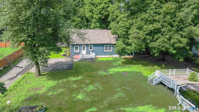15 Clearview Avenue, Danbury, CT 06811